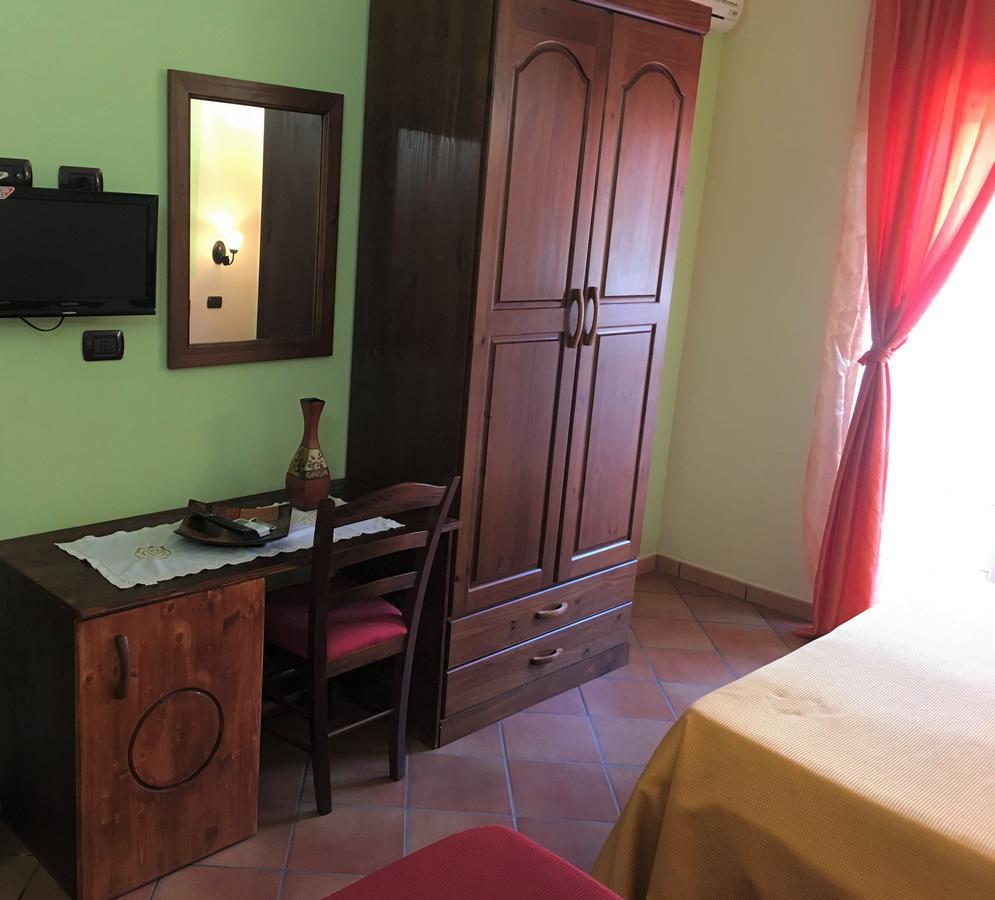 Il Melograno Hotel Nicotera Kültér fotó
