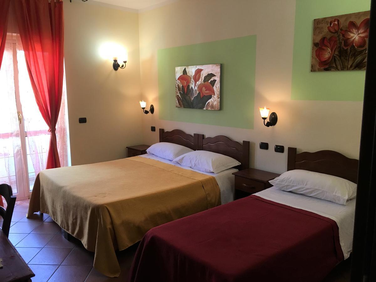 Il Melograno Hotel Nicotera Kültér fotó